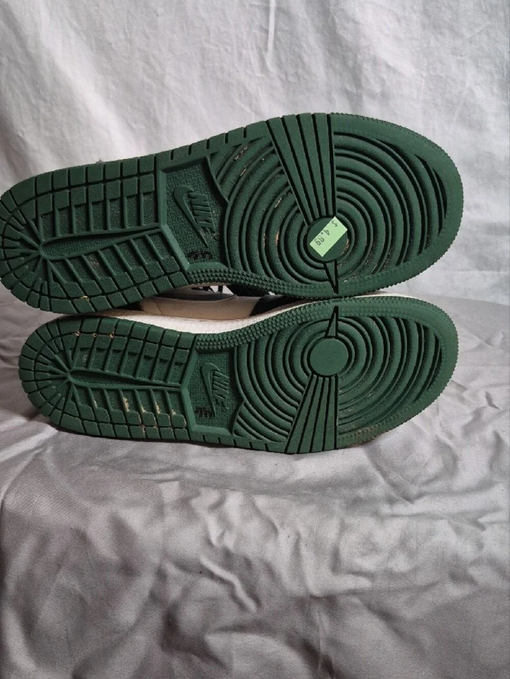 Nike Kids High-Top Sneakers in Green and White